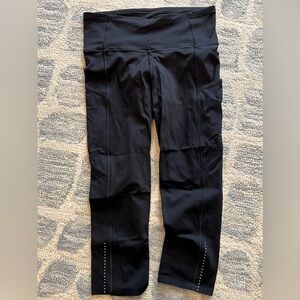 Lululemon fast and free crop. Size 6. Black